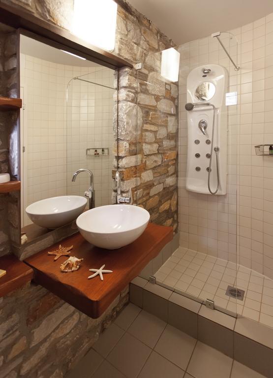 Adis Oneirou Hotel Mourésion Buitenkant foto
