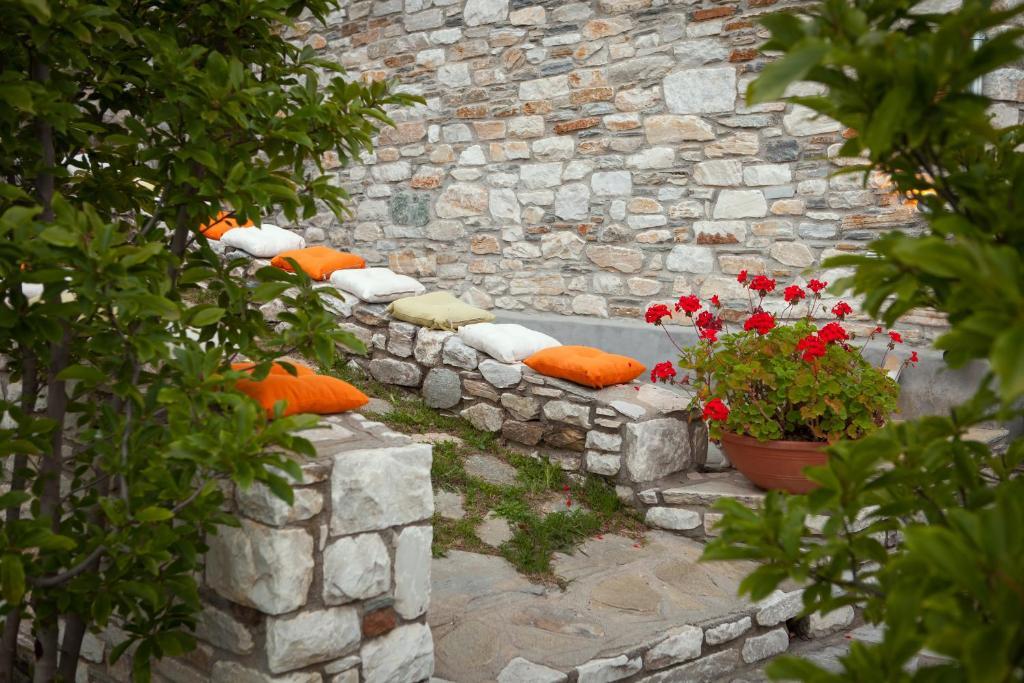 Adis Oneirou Hotel Mourésion Buitenkant foto